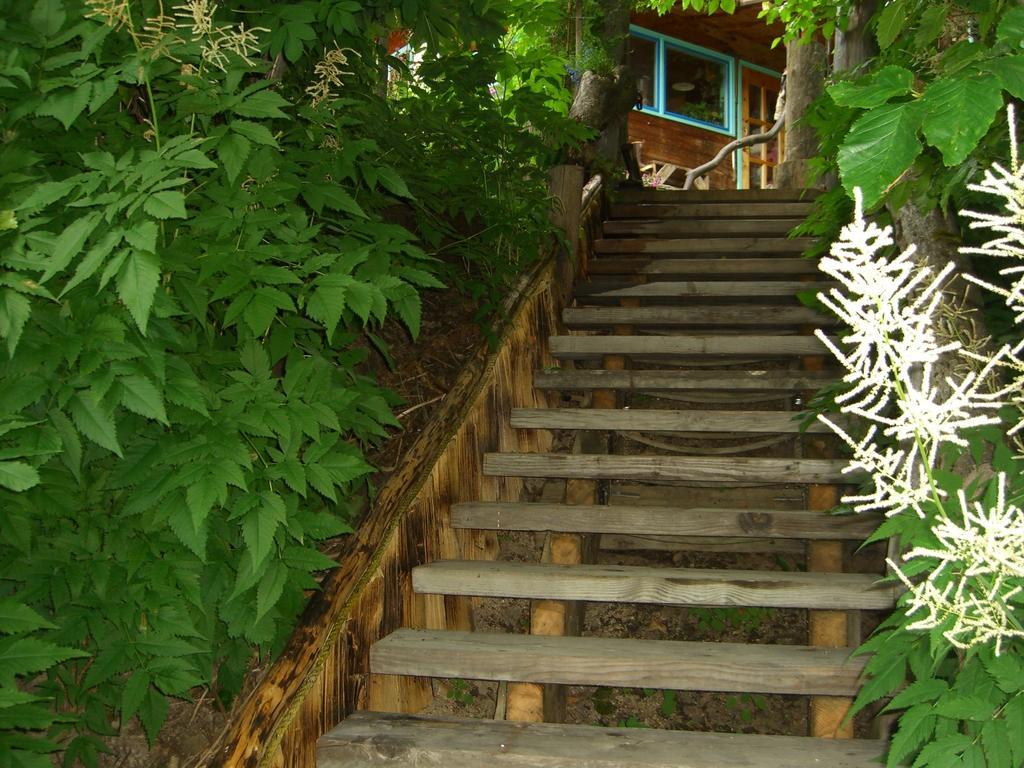 Brigitte'S Bavarian Bed Und Breakfast Millers Landing Екстериор снимка
